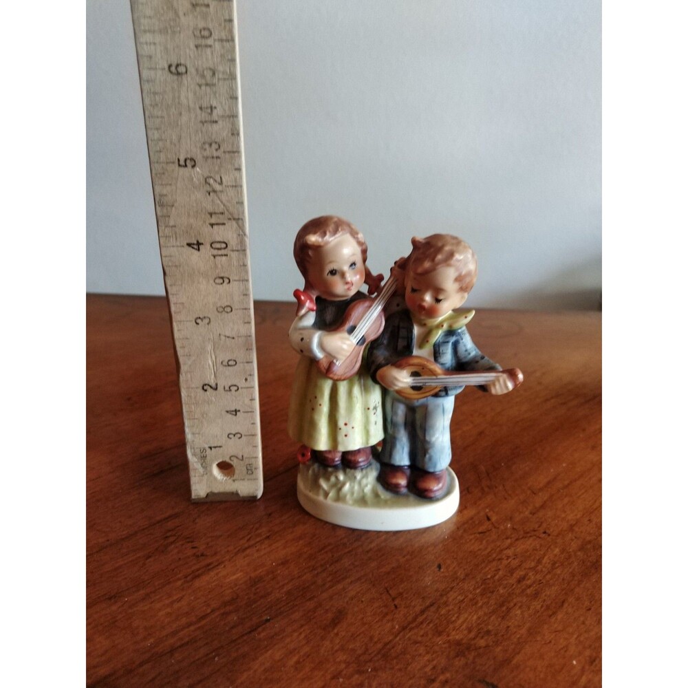 VTG Goebel Hummel Figurine 150 2/0 Happy Days TMK 5 Boy Girl Music Musician 4.5"